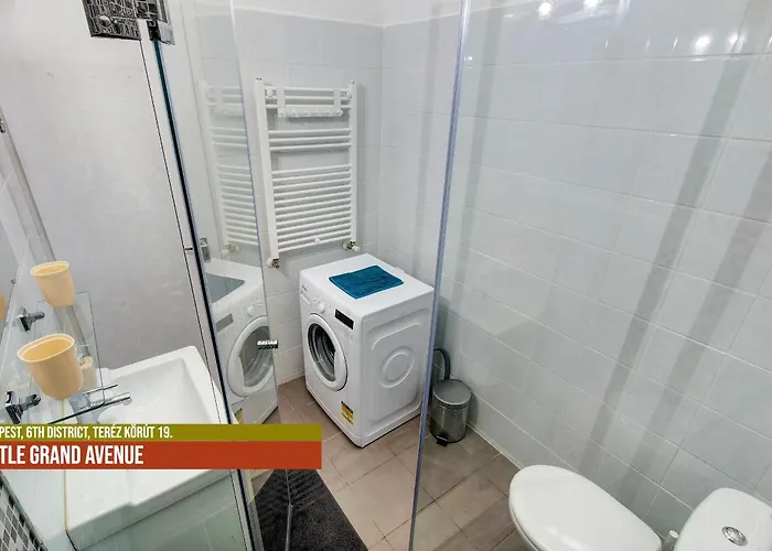 Little Americas Oktogon